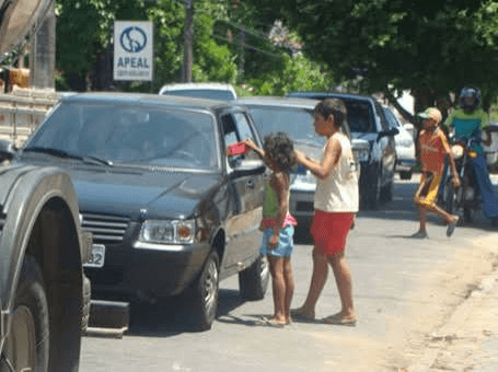 Projeto define regras para combater a exploração sexual infantil no turismo