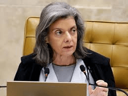 Ministra Cármen Lúcia defende a democracia em evento na Fundação Casa de Rui Barbosa“Democracia é uma experiência de vida que se constrói, se escolhe e se aprimora”, ressaltou a m